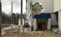 Imagini macabre din suburbia cochetă a Kievului. Ruine și cadavre în descompunere