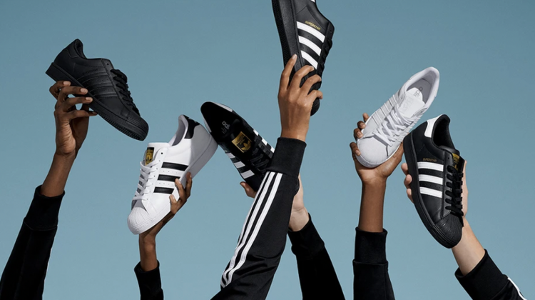 Adidas a finalizat vânzarea brandului Reebok. Câte miliarde a câștigat