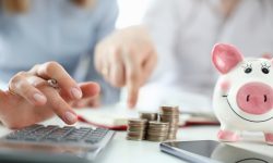 Ce trebuie să faci în prima zi de salariu ca să economisești mai mult? Lifehack de la un trainer de finanțe personale