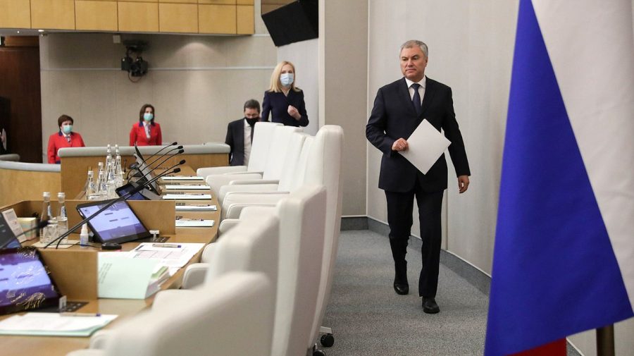 Rușii vor să-și salveze economia! Parlamentul a adoptat un pachet de legi împotriva sancțiunilor occidentale