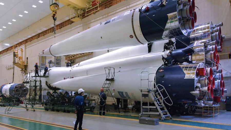 Rusia continuă planurile de a construi un gazoduct uriaș către China chiar dacă economia se prăbușește