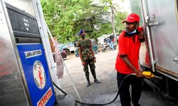 Sri Lanka se confruntă cu cea mai gravă criză din ultimii 10 ani. Pentru a face față deconectează lumina stradală