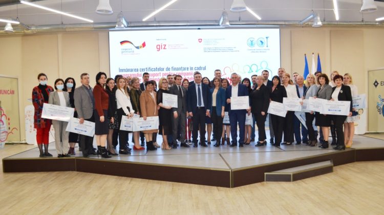 CCI a RM a înmânat certificate de finanțare pentru companii și instituții care implementează învățământul dual