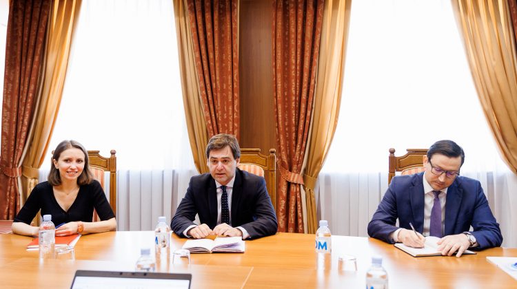 Banii nu vor mai fi aruncați în vânt! Popescu își pune speranțe în energia de la soare și vânt