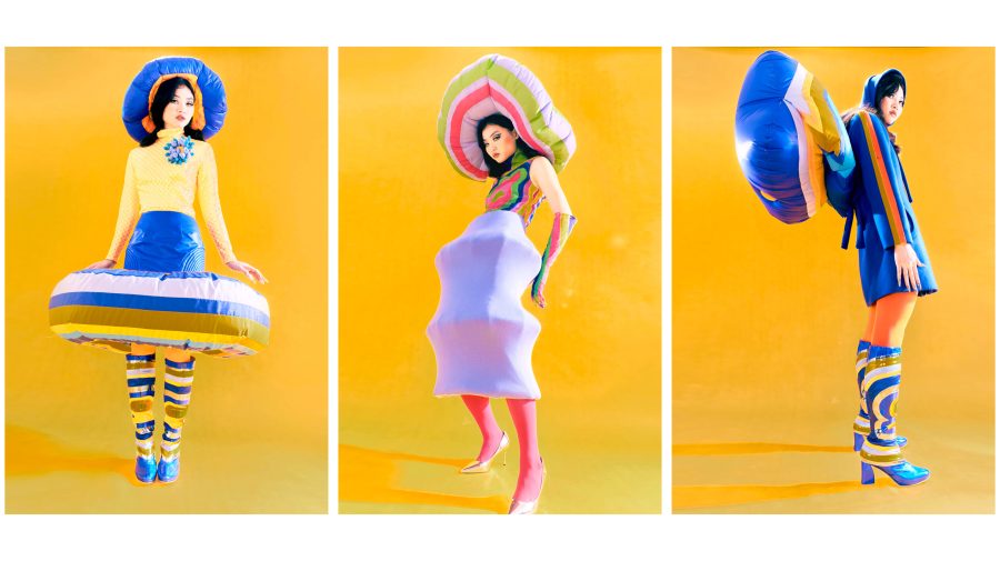 (FOTO) Un nou jucător în industria modei pe arena internațională. Pălărie în formă de pernă și încălțăminte-vază