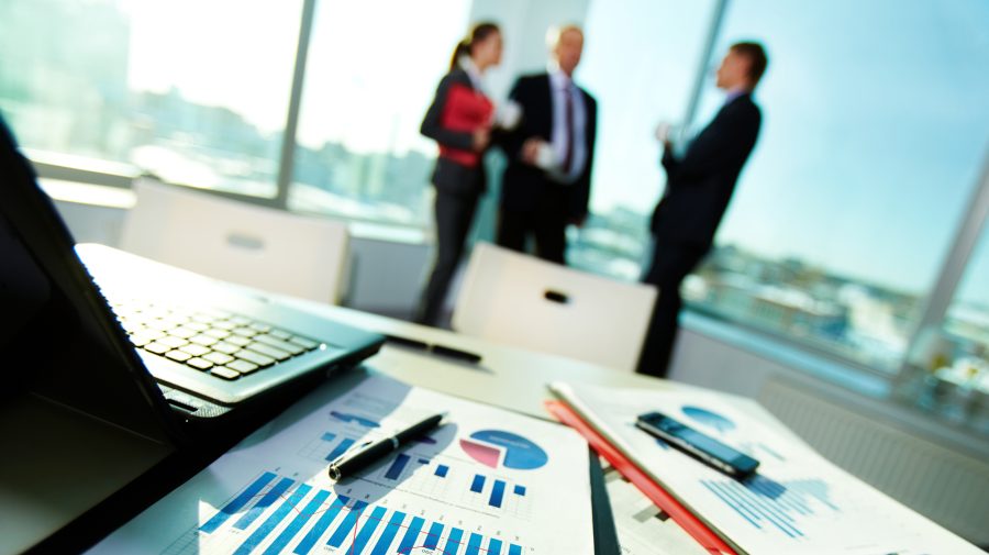 Cine este personajul misterios care a preluat conducerea imperiului de 80 de miliarde USD din universul criptomonedelor