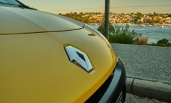 Renault ține cu dinții prețurile la mașini: Excludem reducerile