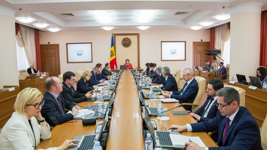 Accizele la motorină pentru agricultori vor fi compensate în mărime de 30% din cota stabilită pentru 2022