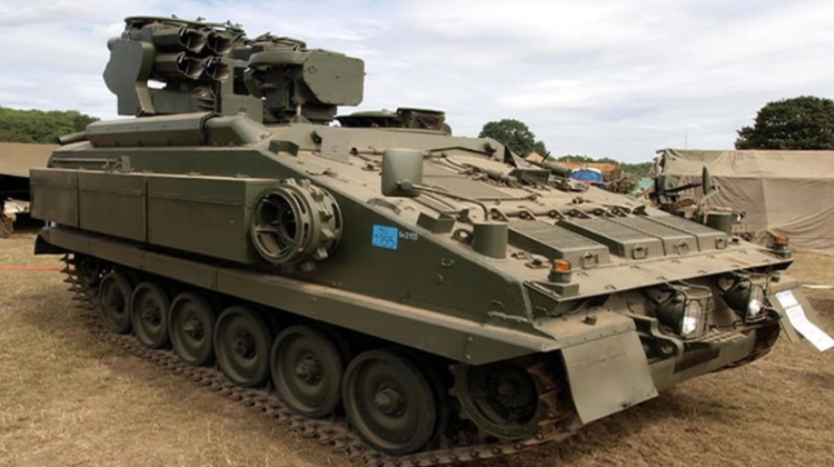 Marea Britanie va trimite în curând lansatoare blindate de rachete în Ucraina