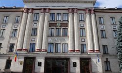 Curtea de Conturi – audit COVID: Milioane de lei acordate neregulamentar pentru sporul de performanță profesională