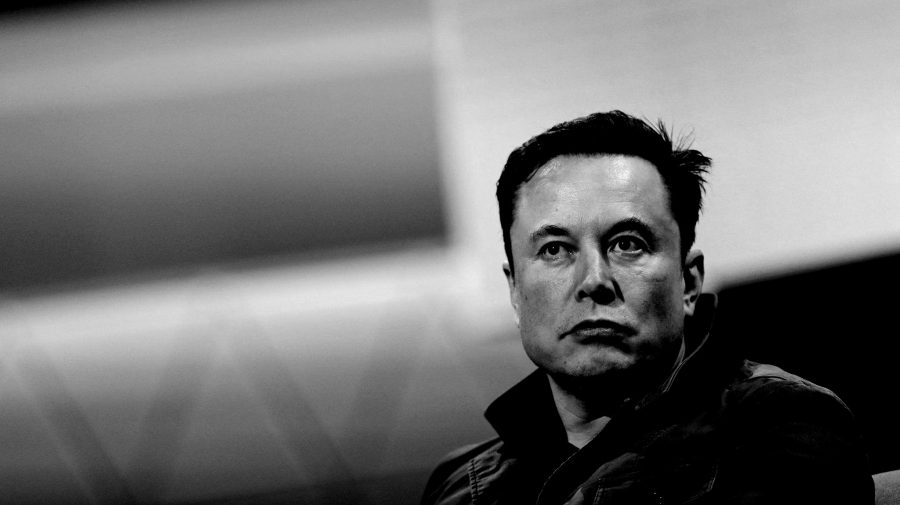 Elon Musk a cumpărat un pachet de acțiuni Twitter în valoare de trei miliarde de dolari