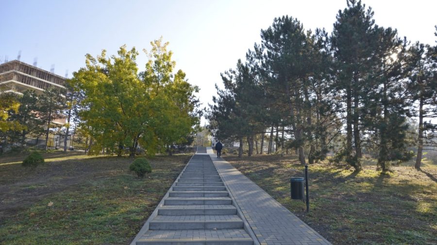 (DOC) De la 4 lei la 10 lei! Se scumpesc biletele de acces în parcul Dendrariu