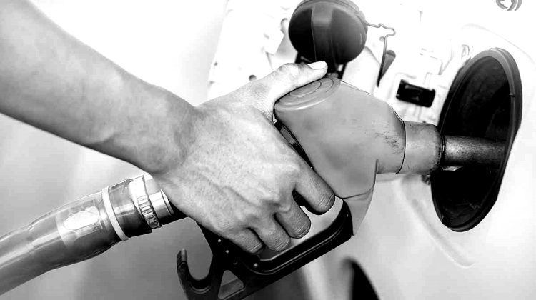 Săptămâna începe cu ieftiniri la carburanți! Ce prețuri a stabilit ANRE pentru 7 februarie