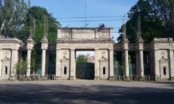 SUA pot cumpăra terenul fostului Stadion Republican pentru noua ambasadă