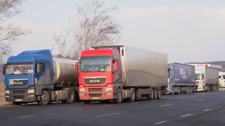 Punctele de trecere a frontierei cu România sunt supra solicitate