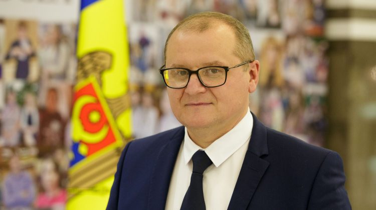 Show în Parlament în cazul ridicării imunității fugarului Șor! Deputat: Femeia e însărcinată dar dragoste nu a fost