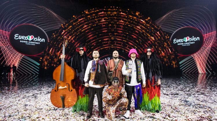 Câștigătorii Eurovision 2022 vor să liciteze trofeul obținut pentru a ajuta armata ucraineană