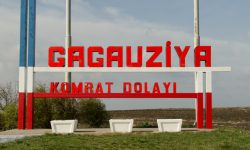 Parlamentul a tăiat „bonusul” de jumătate de miliard de lei pentru Găgăuzia