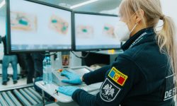 A vrut să scoată din țară 20.000 de euro fără să-i declare. Moldoveanca pleca spre Istanbul