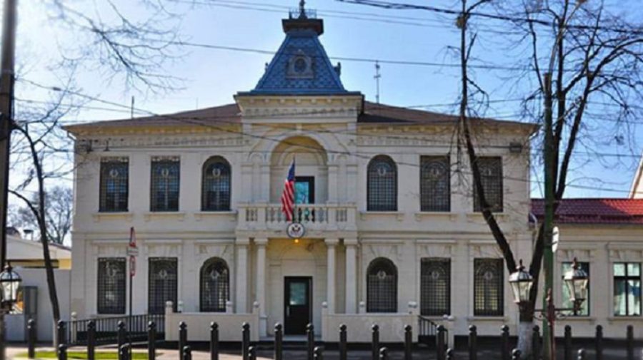 Andrei Spînu, despre construcția din „coasta” Ambasadei SUA la Chișinău: Trebuie oprită! Există un vid legislativ