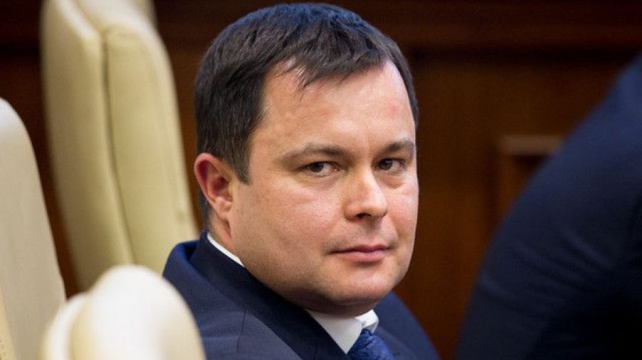 Știrea zilei! Cad capete. Șeful SIS a demisionat