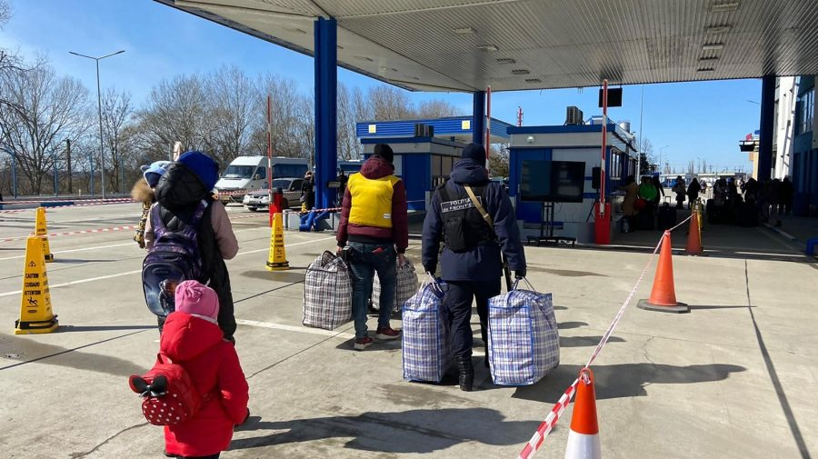 VIDEO Criza refugiaților din Ucraina: Administrațiile publice locale au ieșit în prima linie pentru a ajuta refugiații