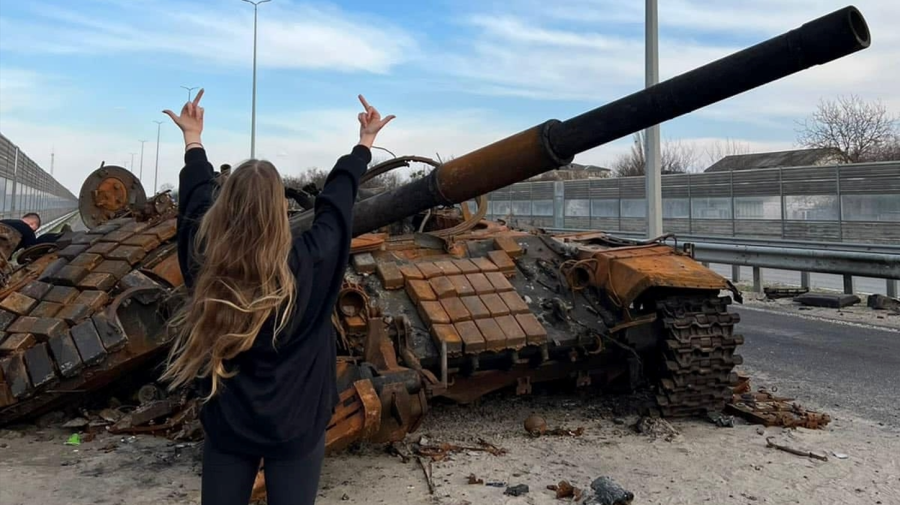 Bilanțul armatelor după trei luni de război: Câte tancuri, avioane, elicoptere și drone au pierdut Rusia și Ucraina