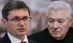 Replici acide în Parlament. Voronin: Сбор блатных и шайка нищих. Grosu: Ați lăsat moștenire țării o pleiadă de bandiți