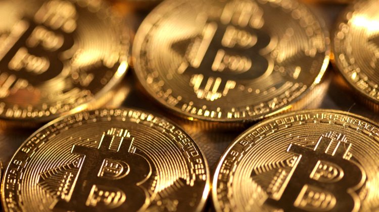 Febra Bitcoin se stinge: companiile își reduc achizițiile la minimul ultimelor luni