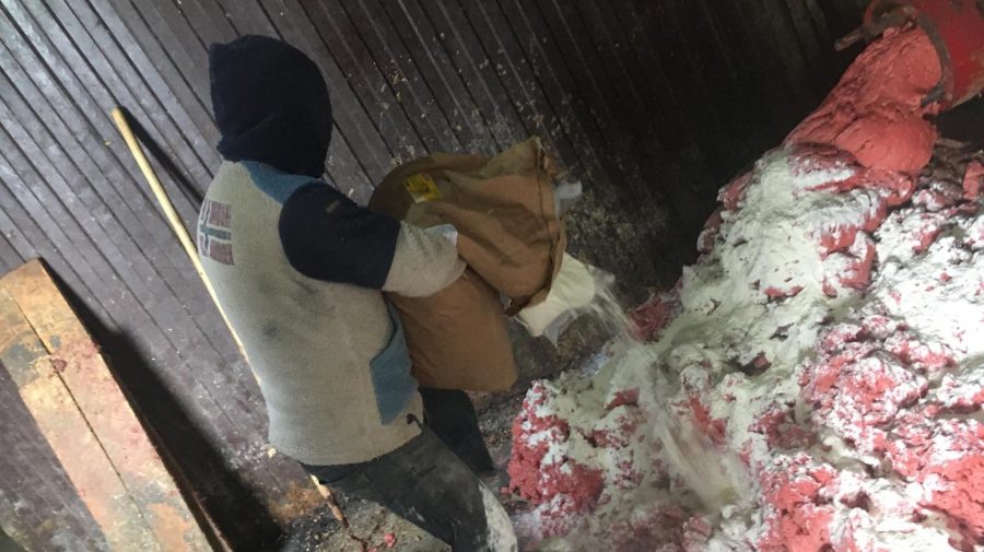 (FOTO) Atenție consumatori! 4.200 kg de carne de pui vor fi interzise spre comercializare. Ce a descoperit ANSA