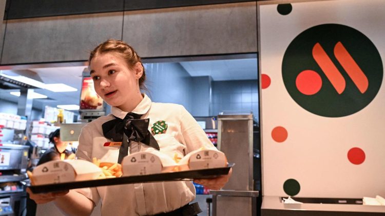 McDonald’s-ul rușilor va redeschide toate restaurantele. A primit cartofi