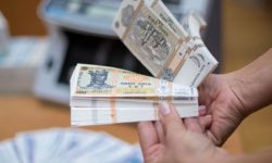 Peste 30 milioane lei, colectați de Vamă de la moldoveni pentru bunuri peste limita neimpozabilă, într-o săptămână