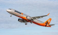 Jetstar își cere scuze față de pasagerii blocați în Bali. Le-a oferit cazare gratuită