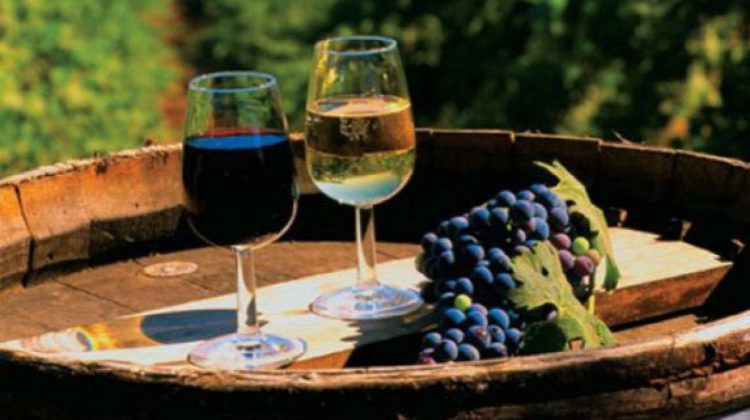 (VIDEO) De Ziua Națională a Vinului, CCI a RM va premia învingătorii concursului „Polobocul de Aur”