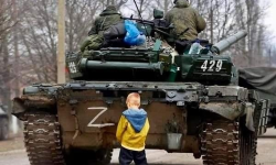 Kremlinul ia în considerare evacuarea trupelor din regiunea Herson. Riscul la care se supun rușii în această toamnă