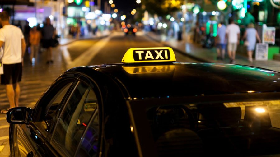 (VIDEO) Călătoriile cu taxi-ul se scumpesc, din nou, la Bălți. Tarifele sunt cu 20% mai mari