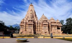 Nr 2 în telefonia din Moldova, cu politician singurul miliardar nepalez, care a finanțat un templu Shiva – la BVB