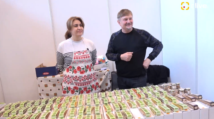 (VIDEO) O companie din Comrat produce condimente fără sare, zahăr, conservanți sau coloranți artificiali