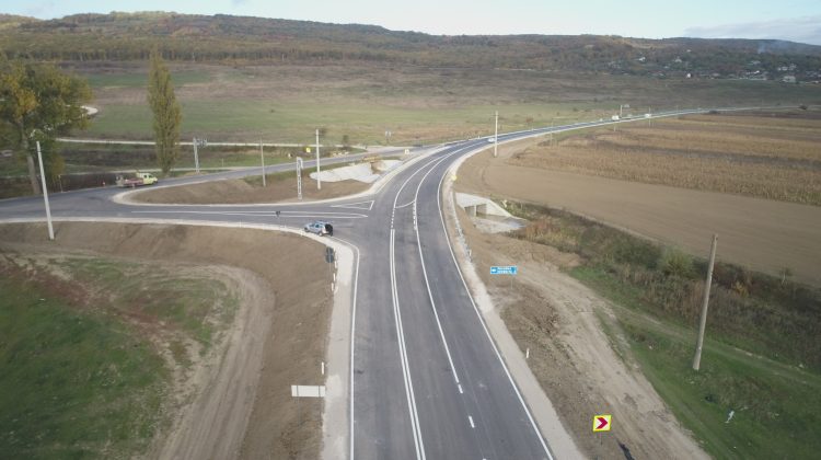 FOTO Tergiversarea deceniului văzută de la înălțime! Cum arată șoseaua de ocolire a satului Bahmut
