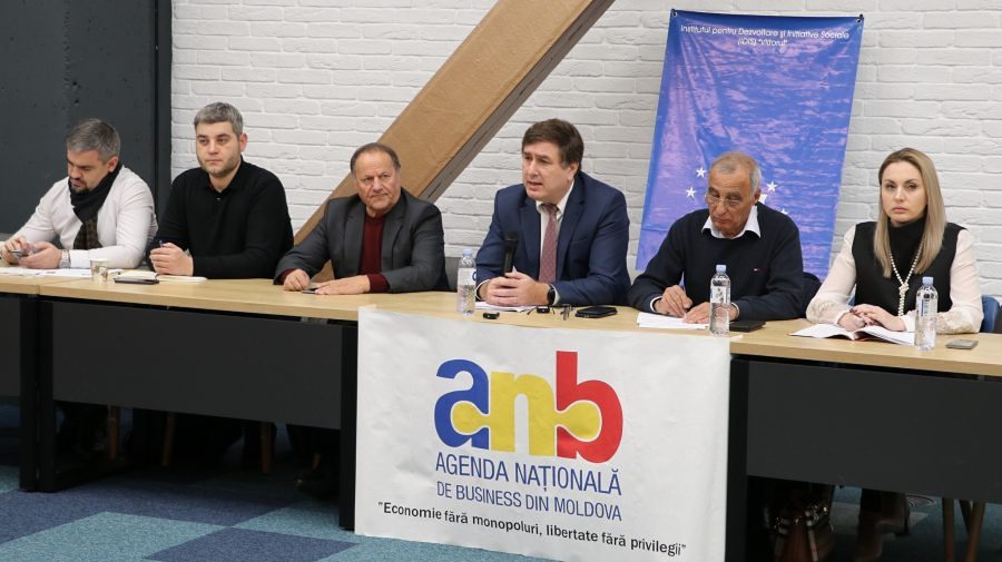 Oamenii de afaceri și-au expus opiniile și sugestiile privind proiectul Politicii Fiscale pentru 2023