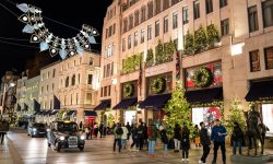 FOTO Criza energetică ia din strălucirea târgurilor de Crăciun din Europa