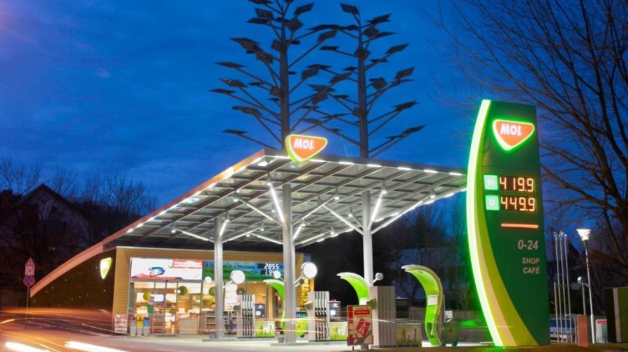 Criză de benzină în Ungaria. Plafonarea prețului a cauzat creșterea cererii