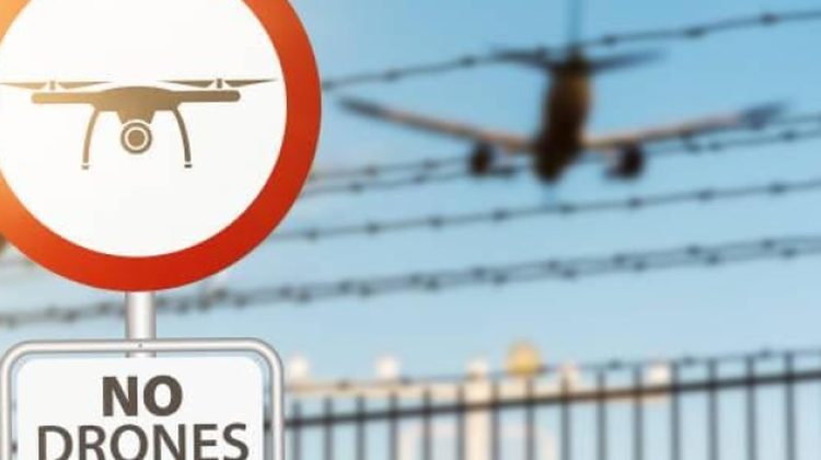 Ce spune Autoritatea Aeronautică despre drona care a oprit avioanele pe Aeroportul Chișinău