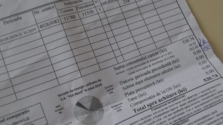 (VIDEO) Bălțenii au primit facturile la lumină cu noile tarife. Sumele sunt duble