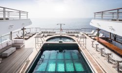 Vacanţă de miliardar. Cât te costă să închiriezi o săptămână iahtul cofondatorului Microsoft şi ce dotări are