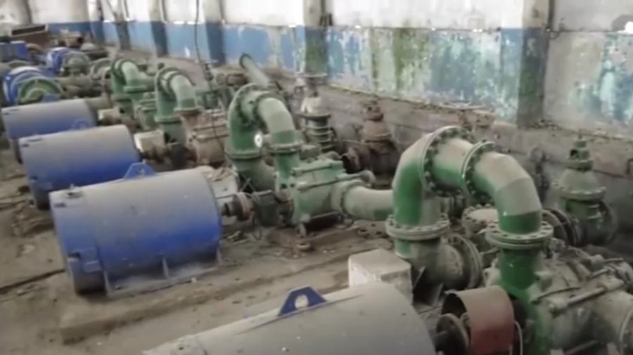 Sistemul de irigații, la pământ! Statul dă agricultorilor stațiile de irigare care au rămas fără țevi