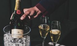 Criză de șampanie! Bogații au epuizat stocurile Moet Hennessy