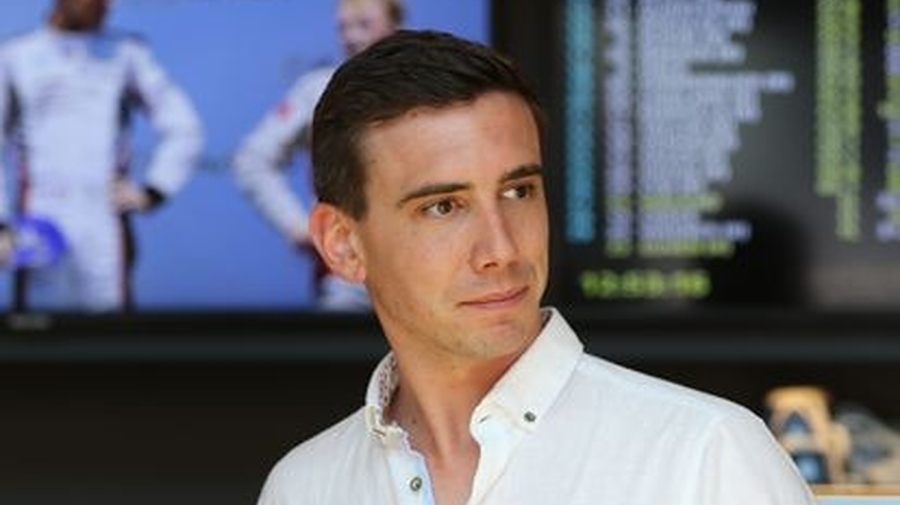 Millennialul bogat iese la suprafaţă: Mark Mateschitz, în vârstă de 30 de ani, a preluat jumătate din imperiul Red Bull