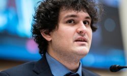 Pe urmele unui titan cripto decăzut: Bankman-Fried, omul din spatele colapsului de 32 de miliarde USD al gigantului FTX