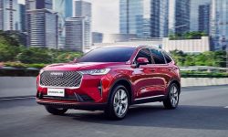 Chinezii le-au luat fața europenilor! Pot construi vehicule cu 10 mii de euro mai ieftine decât europenii